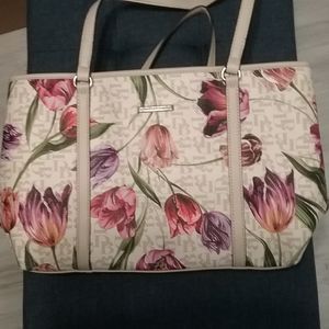 🌺HOST PICK🌺x2 Dana Buchman bag